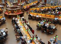 Φοιτητικό επίδομα 2022: Για ποιους αυξάνεται στα 1.500 ευρώ
