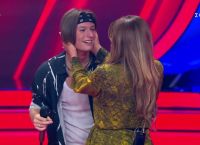 The Voice: Τρέλανε τους κριτές ο 16χρονος Damiano – Η σχέση του με την Έλενα Παπαρίζου The Voice: Τρέλανε τους κριτές ο 16χρονος Damiano – Η σχέση του με την Έλενα Παπαρίζου
