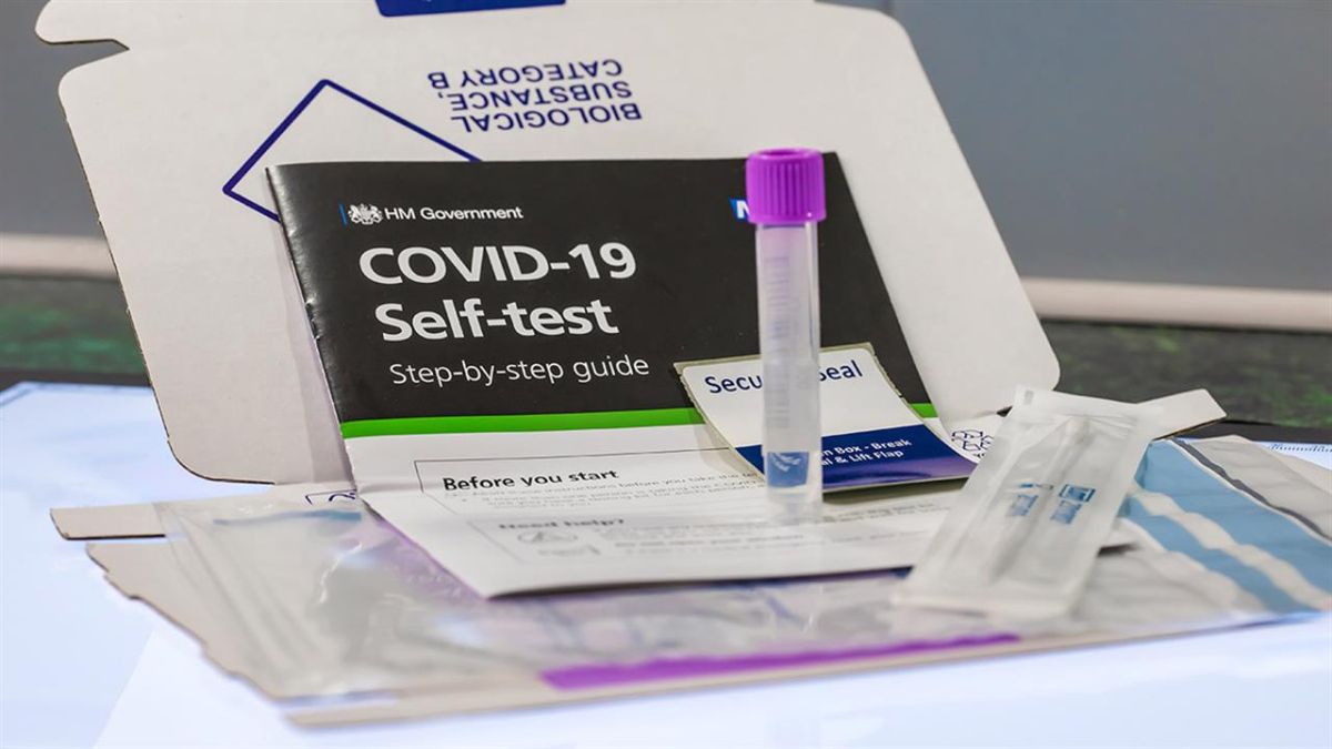 Κυκλοφόρησαν τα διπλά self test: Ανιχνεύουν και τον covid και την γρίπη