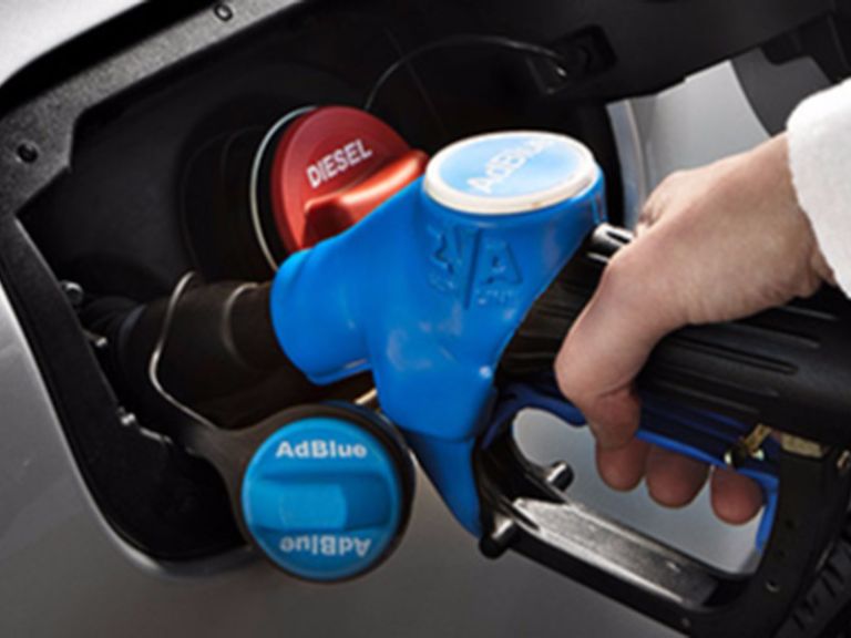 AdBlue: Νέος κίνδυνος απειλεί τις μεταφορές σε όλη την Ευρώπη