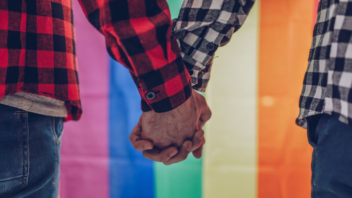 Civil marriage licenses available and issued online in Greece