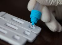 ΕΜΑ: “Καμπανάκι” για νέο κύμα κορωνοϊού