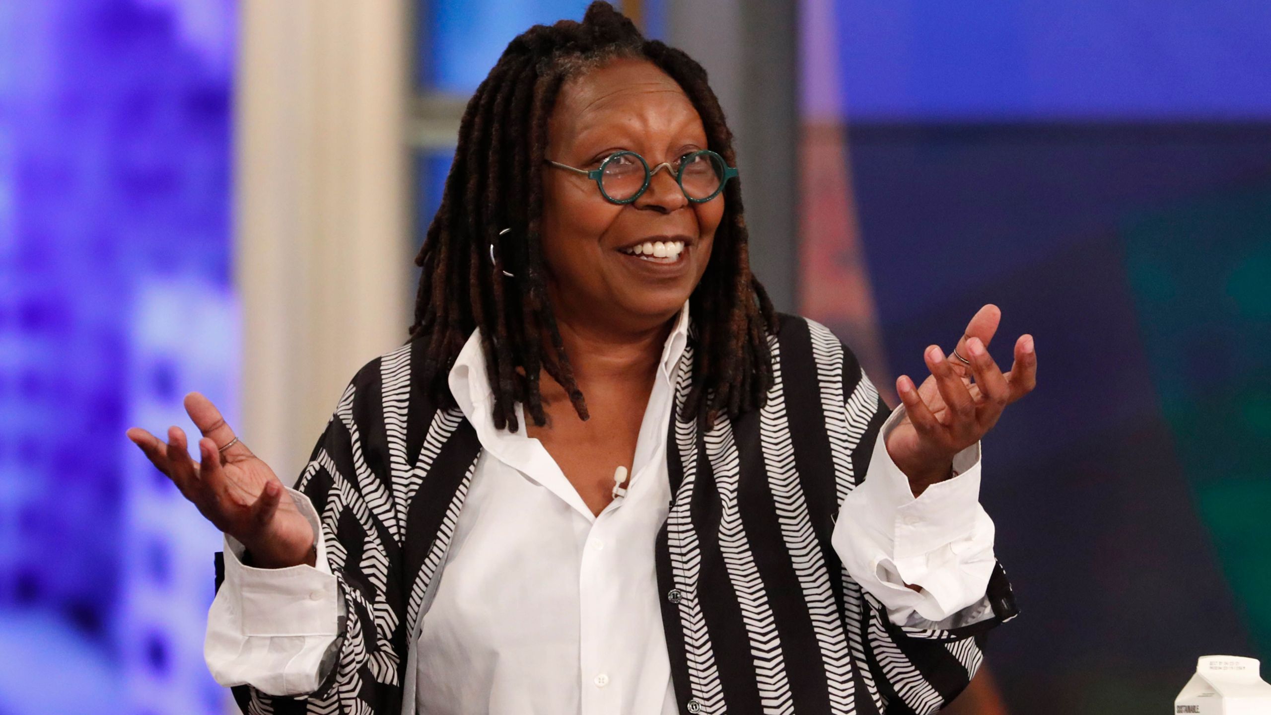 Η Whoopi Goldberg μιλάει για τα ναρκωτικά, την απεξάρτηση και το σκληρό διαζύγιο