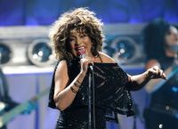 Tina Turner: Η σταρ που κατηγορήθηκε ότι εγκατέλειψε τα παιδιά της Tina Turner: Η σταρ που κατηγορήθηκε ότι εγκατέλειψε τα παιδιά της