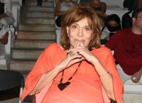 Μαίρη Χρονοπούλου: «Θα έχω την πιο πλούσια κηδεία όλου του κόσμου» Μαίρη Χρονοπούλου: «Θα έχω την πιο πλούσια κηδεία όλου του κόσμου»