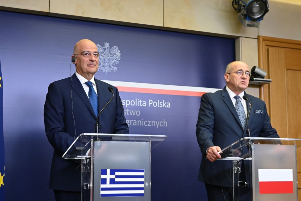 Μήνυμα Δένδια σε Ακάρ: Η Ελλάδα έτοιμη να υπερασπιστεί την κυριαρχία της και τα κυριαρχικά δικαιώματα της