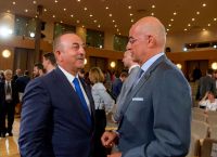 Τσαβούσογλου σε Δένδια: Ευχαριστώ αγαπητέ Νίκο για τα συλλυπητήρια