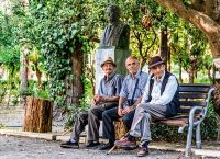 Η Ελλάδα «μικραίνει»: Περισσότεροι θάνατοι από γεννήσεις για το 2021