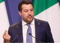 Ο Σαλβίνι αναβιώνει το αρχαίο όνειρο της κατασκευής γέφυρας στη Σικελία