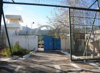 Θεσσαλονίκη: Αποφυλακίστηκε με τον όρο να πάει σχολείο Θεσσαλονίκη: Αποφυλακίστηκε με τον όρο να πάει σχολείο