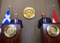 Le Monde: Ελλάδα και Αίγυπτος καταγγέλλουν την τουρκολιβυκή συμφωνία