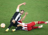 Ολυμπιακός-ΠΑΟΚ 1-2: Πήρε το διπλό και “προσπέρασε” τους ερυθρόλευκους