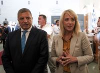 “Πόλεμος” ανακοινώσεων Πατούλη – Δούρου για πιθανές σχέσεις του 53χρονου με την Περιφέρεια “Πόλεμος” ανακοινώσεων Πατούλη – Δούρου για πιθανές σχέσεις του 53χρονου με την Περιφέρεια