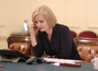 Ζελένσκι – Τρας: Συνομιλία πριν την τηλεδιάσκεψη της G7