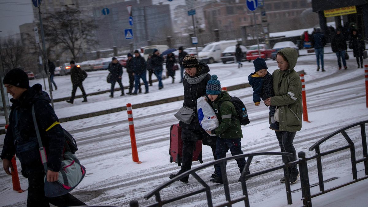 Ουκρανία: Προετοιμασίες ενόψει σκληρού χειμώνα με “ακρωτηριασμένο” το σύστημα ηλεκτρισμού