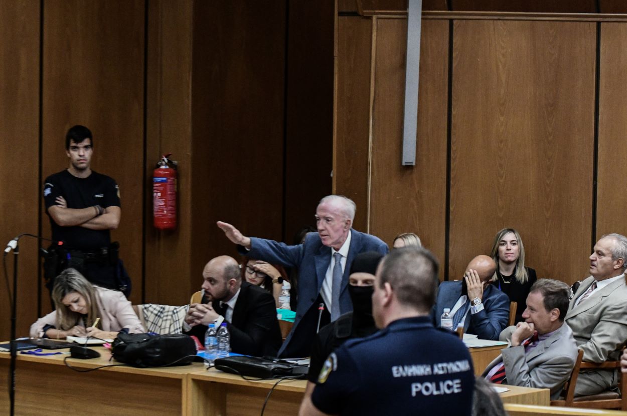 ΔΣΑ: Πειθαρχική δίωξη στον Κωνσταντίνο Πλεύρη για τον ναζιστικό χαιρετισμό