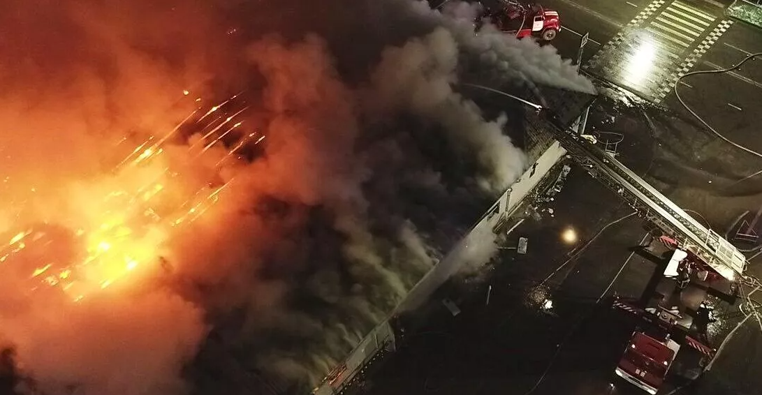 Ρωσία: 15 νεκροί μετά από φωτιά σε καφέ