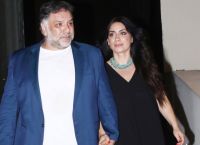 Οι δημόσιες ευχές του Αρναούτογλου στον ερωτά του: «Χρόνια Πολλά, Νάνσυ σ’ αγαπάμε»