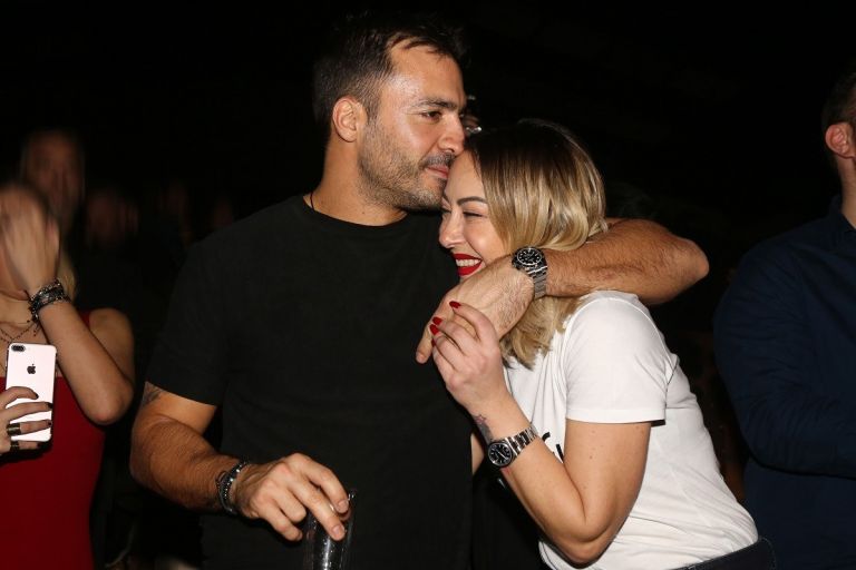 Ο πρώην σύντροφος και κομμωτής της Ασλανίδου – Παντρεύεται ξανθιά καλλονή [pic]