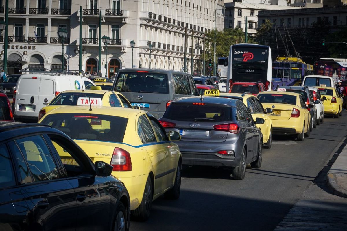 Τέλη κυκλοφορίας 2023: Αντίστροφη μέτρηση για τα ειδοποιητήρια
