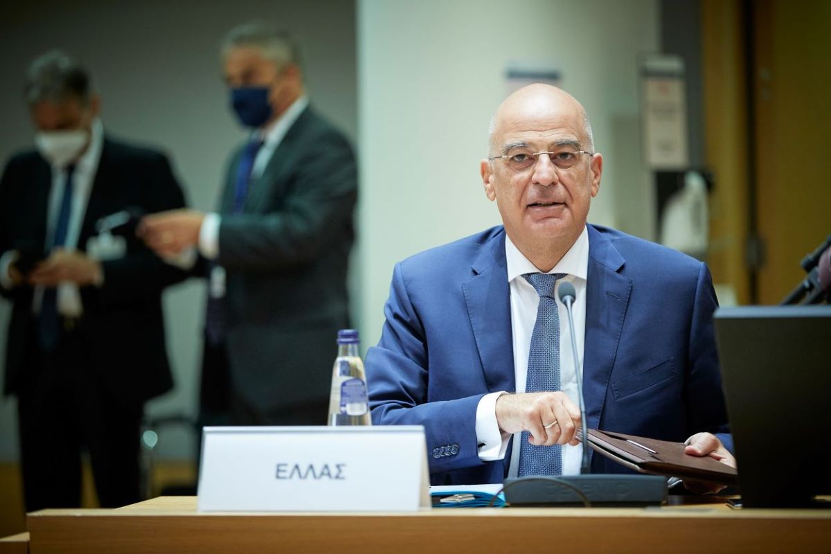 Δένδιας: Αυθάδης αναθεωρητικός γείτονας η Τουρκία
