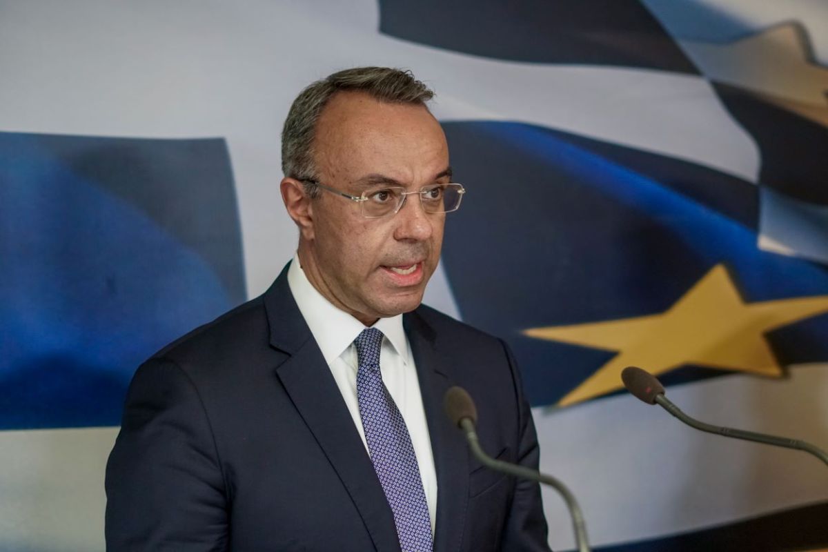 Σταϊκούρας: «Βοηθάμε τους πολίτες με όσα αντέχει ο προϋπολογισμός»