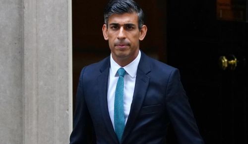Βρετανία: Ο Σούνακ υπέρ της αύξησης της στρατιωτικής βοήθειας προς το Κίεβο