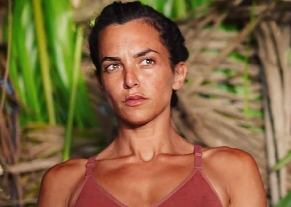 Το ανύπαρκτο στρινγκ της Καρολίνας του Survivor γκρέμισε το instagram