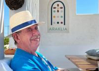Ηλίας Μαμαλάκης: Βρίσκεται στην εντατική – “Η ώρα δεν περνάει”