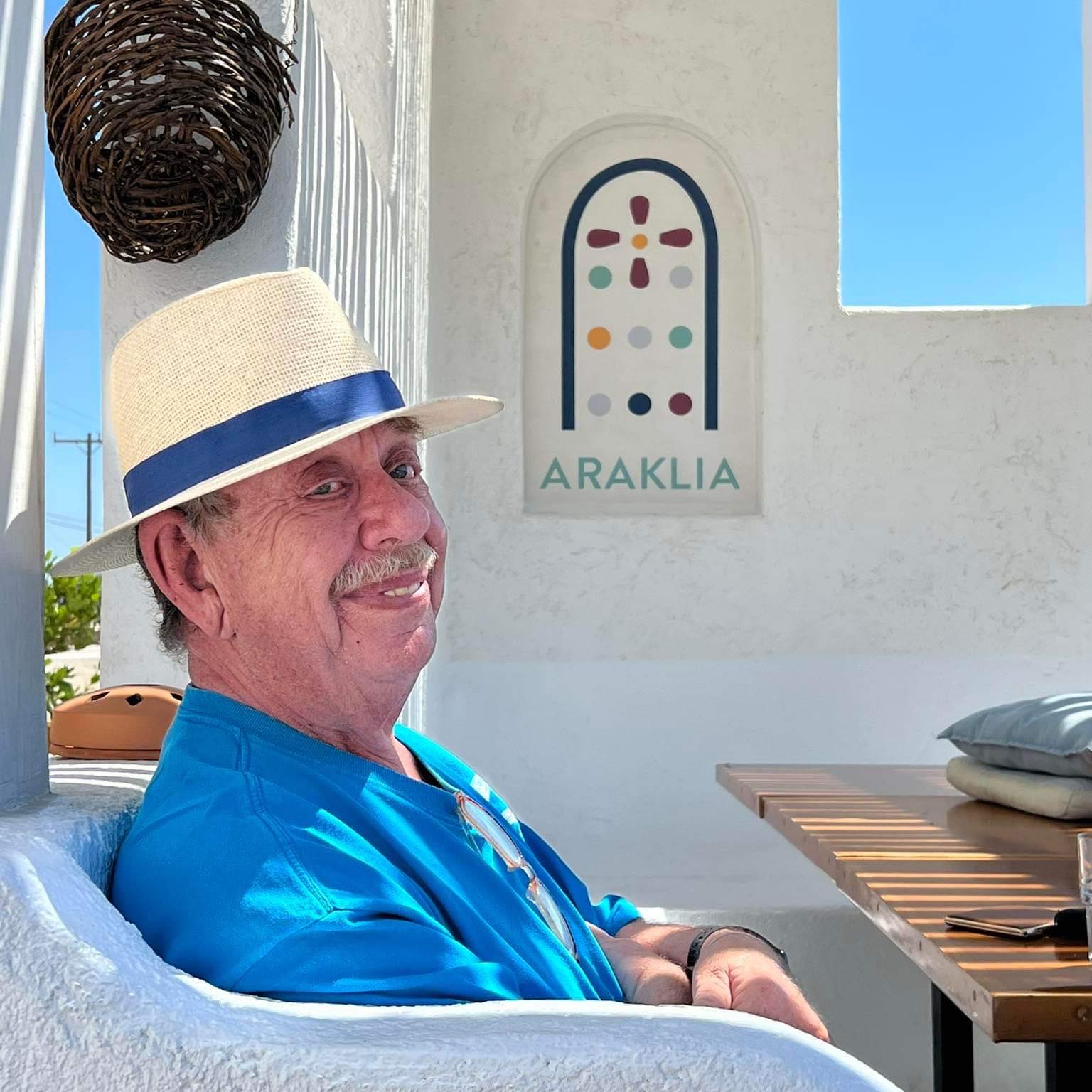 Ηλίας Μαμαλάκης: Βρίσκεται στην εντατική – “Η ώρα δεν περνάει”