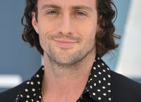O Aaron Taylor- Johnson θεωρείται η κορυφαία επιλογή για να υποδυθεί τον επόμενο James Bond O Aaron Taylor- Johnson θεωρείται η κορυφαία επιλογή για να υποδυθεί τον επόμενο James Bond