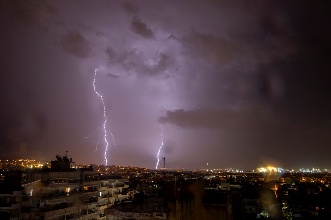 Κακοκαιρία EVA: Μήνυμα από το 112 σε Ιόνιο, Δυτική Ελλάδα, Ήπειρο και Μεσσηνία