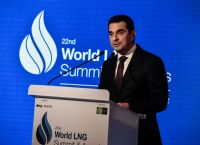 Σκρέκας – 22o Παγκόσμιο Συνέδριο LNG: Δεν θα ησυχάσουμε μέχρι να πετύχουμε το πλαφόν στο φυσικό αέριο