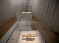 Υποδεχτήκαμε τα πρώτα 15 από τα 161 συνολικά μοναδικά δείγματα κυκλαδικής τέχνης