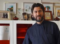 Η ανάρτηση που καίει τον Πάτερ Αντώνιο: «Η Σταύρωση δεν άλλαξε – Μόνο τα ΚΑΡΦΙΑ άλλαξαν» Η ανάρτηση που καίει τον Πάτερ Αντώνιο: «Η Σταύρωση δεν άλλαξε – Μόνο τα ΚΑΡΦΙΑ άλλαξαν»