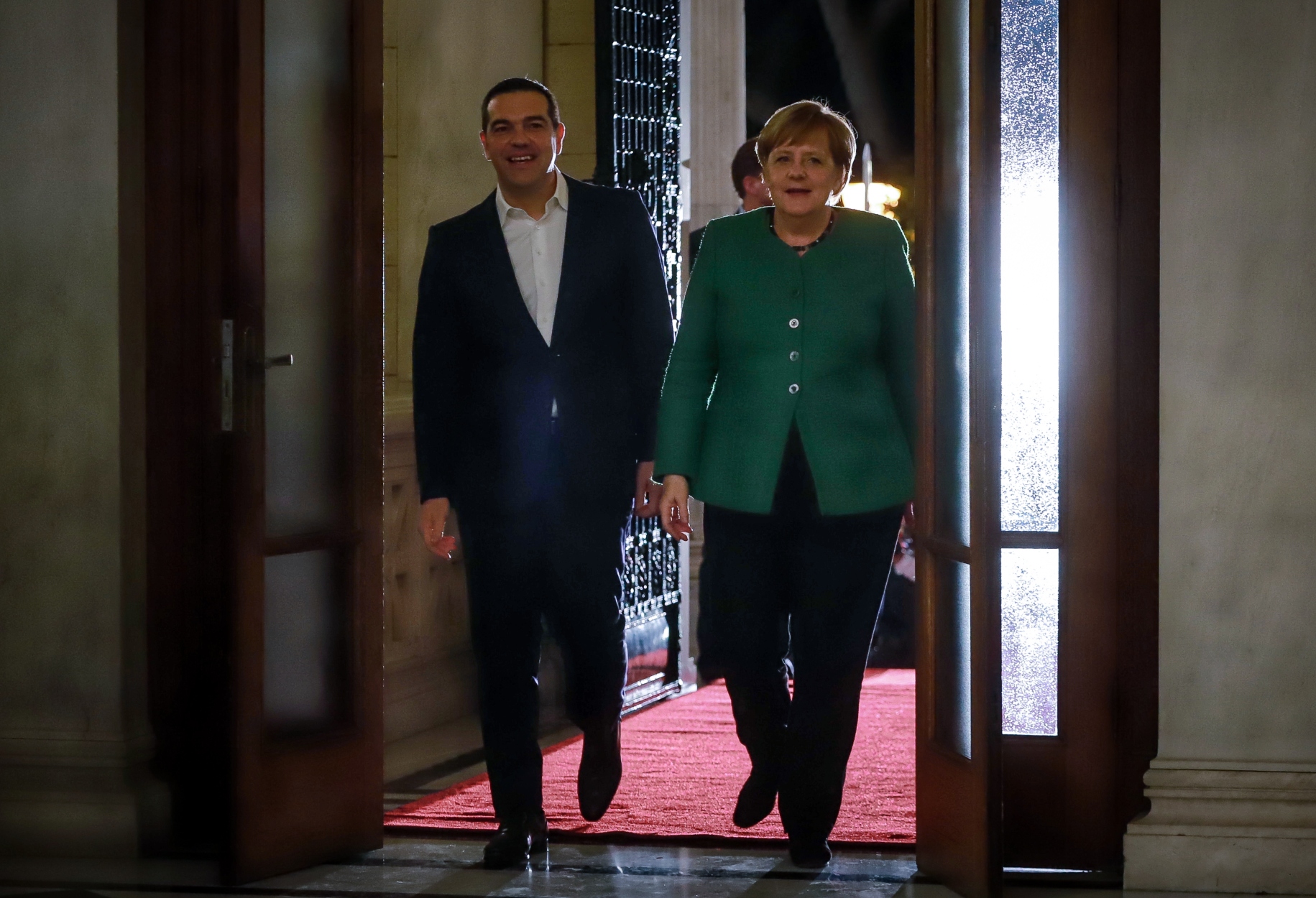 Μέρκελ – Τσίπρας: Βίοι παράλληλοι