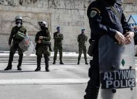 Απεργία: Ολοκληρώθηκαν οι πορείες – Επεισόδια με μολότοφ σε Αθήνα και Θεσσαλονίκη
