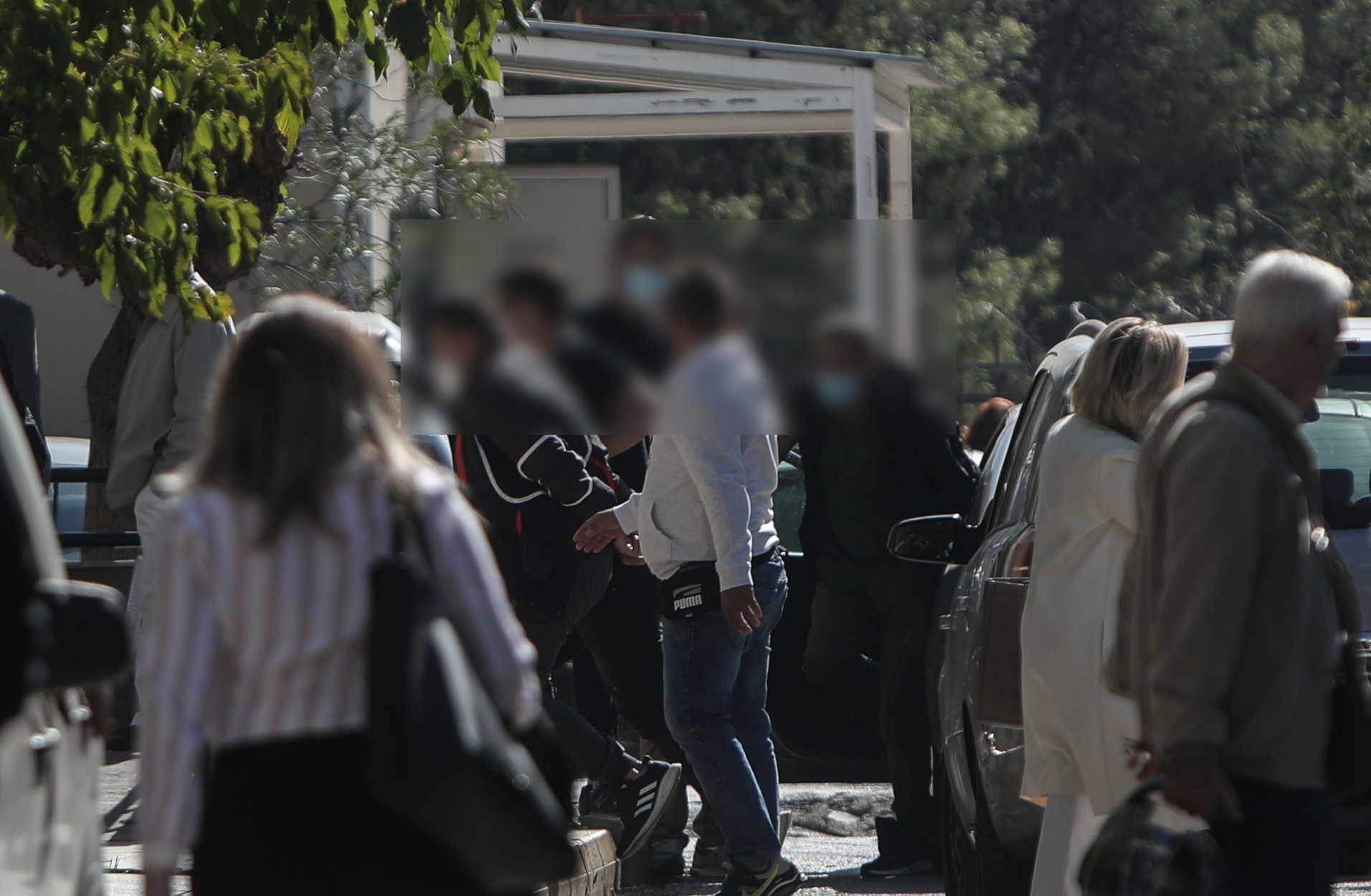Κολωνός: Στη δημοσιότητα οι φωτογραφίες άλλων 3 συλληφθέντων