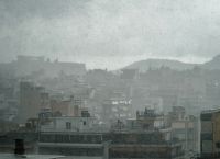 Κακοκαιρία «EVA»: Το shelf cloud “χτυπά” στην Αθήνα – Που έχουν κλείσει οι δρόμοι
