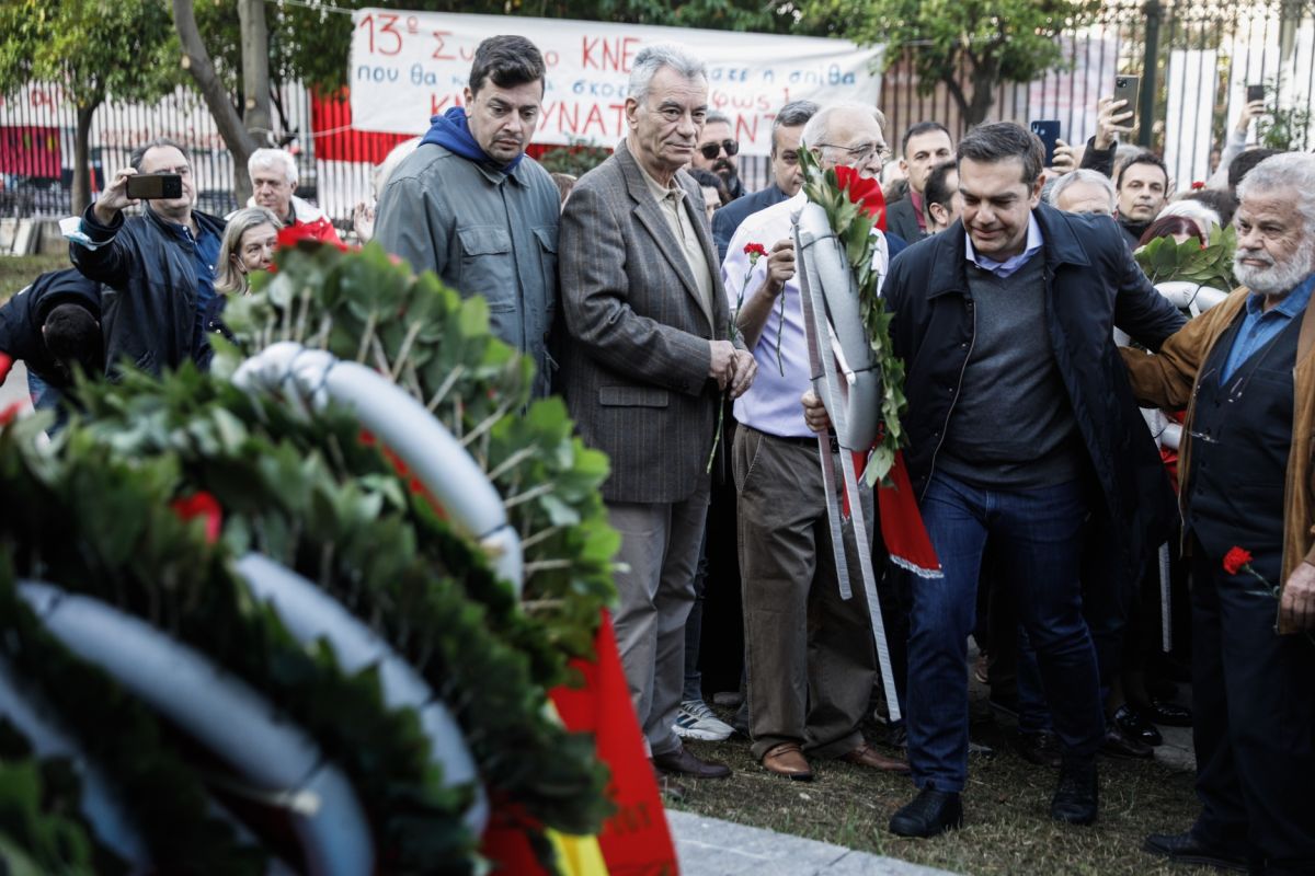 Τσίπρας στο Πολυτεχνείο: «Το μήνυμα της εξέγερσης του Νοέμβρη πιο επίκαιρο από ποτέ»
