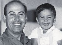 Finos Films: Δημοσιεύσε θρυλικές ατάκες από Βέγγο, Βουτσά και Βλαχοπούλου