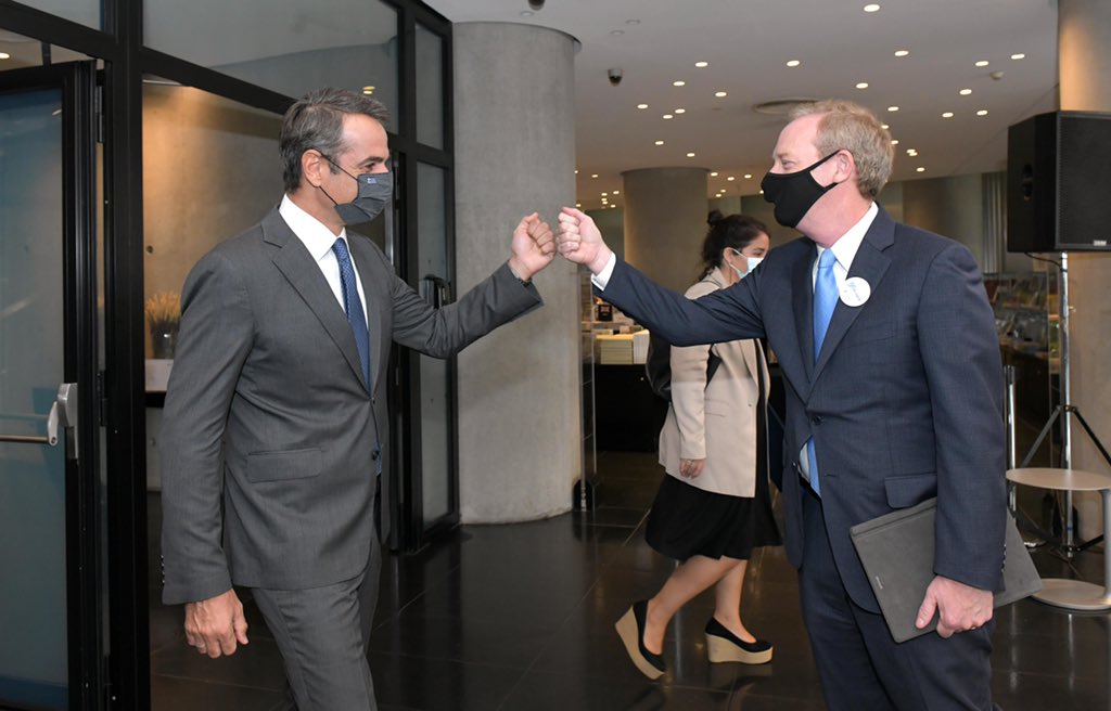 Greek PM, Microsoft president meeting on sidelines of Trilateral Commission