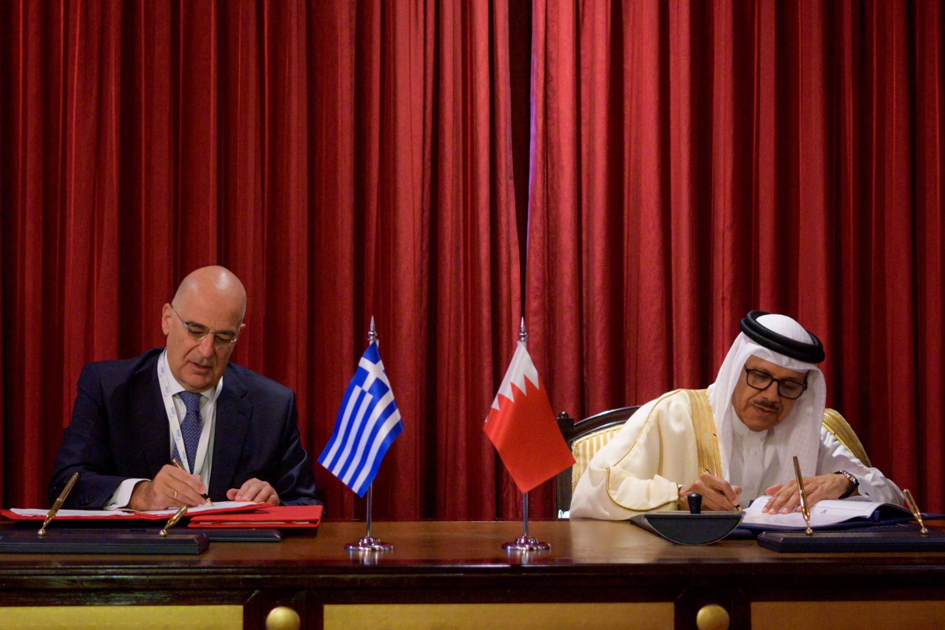 Δένδιας: Οι σχέσεις μας με το Μπαχρέιν είναι ιστορία επιτυχίας