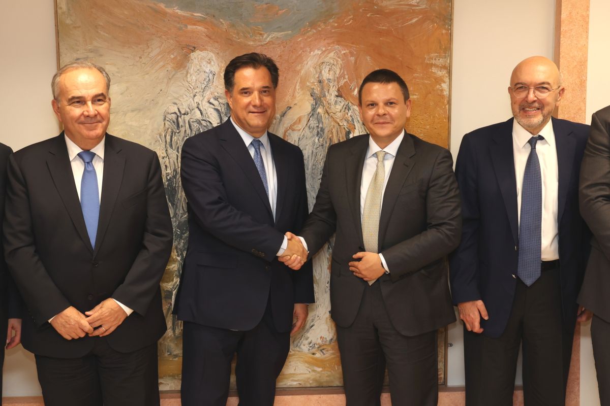 Γεωργιάδης – Αλεξίεφ: Επί τάπητος η προώθηση κοινών επενδυτικών σχεδίων Ελλάδας – Βουλγαρίας