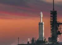 Για πρώτη φορά από το 2019, η SpaceX προχωρά στην εκτόξευση του πυραύλου Falcon Heavy