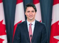 Justin Trudeau: Ο πρωθυπουργός του Καναδά ξεπέρασε τα ταμπού και πήγε καλεσμένος σε drag εκπομπή [vid]