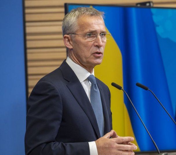 NATO Chief Jens Stoltenberg Calls On Russia To Reduce Tensions With Ukraine E1669730891535, Sfirixtra.gr
