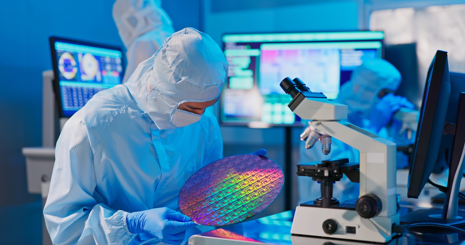 Φρένο στην εξαγορά της Newport Wafer Fab του μεγαλύτερου εργοστασίου μικροτσίπ από κινεζική εταιρεία
