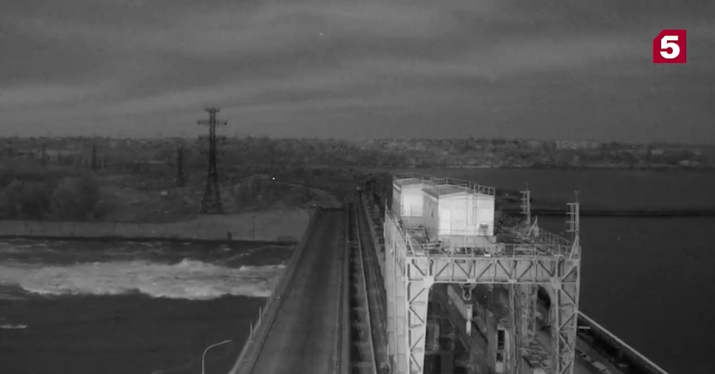 Ουκρανία: Ρώσοι ανατινάζουν γέφυρα στο υδροηλεκτρικό φράγμα της Νόβα Κάκοβκα