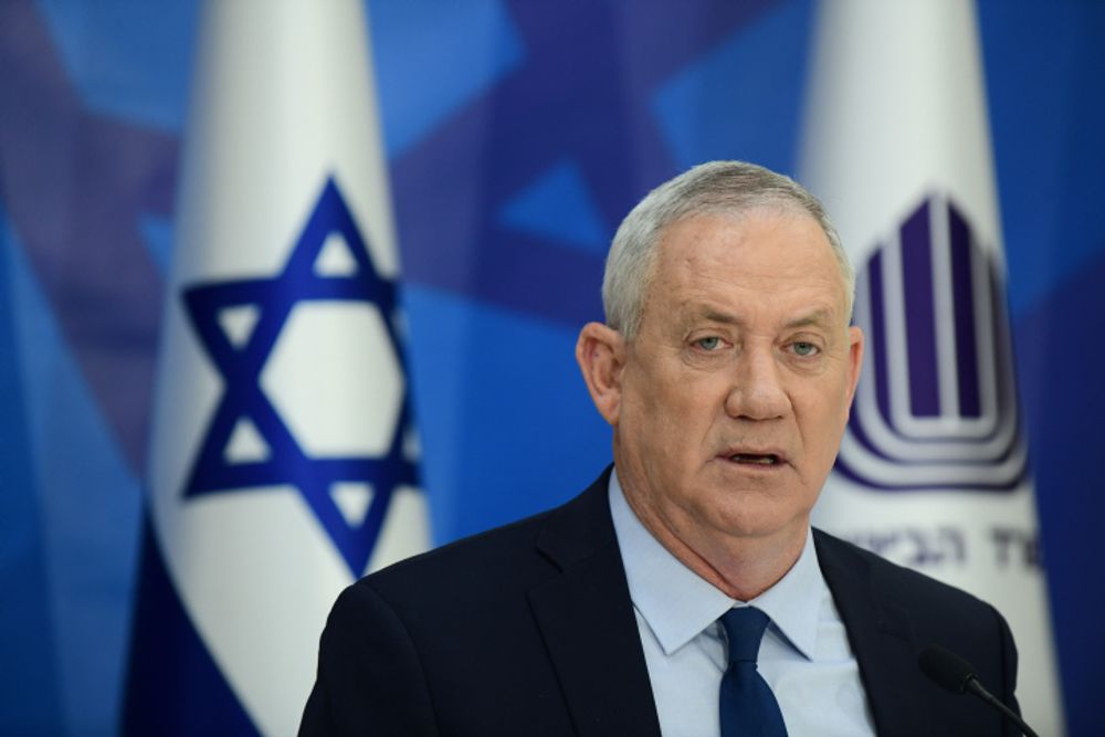 Israeli DM Gantz in Athens: Israel considers Greece a “strategic partner’